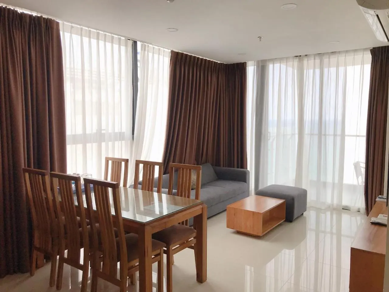 아파트 Luxury Holiday 나트랑